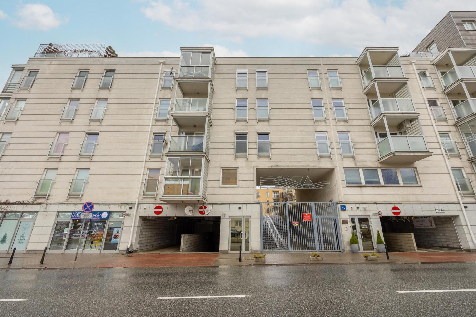 Appartement Luxury With Furnished Terrace, Garden And Parking By Renters